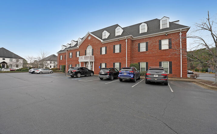 Pictures of Office property located at 335 Parkway 575, Woodstock, GA 30188 for lease - image #1