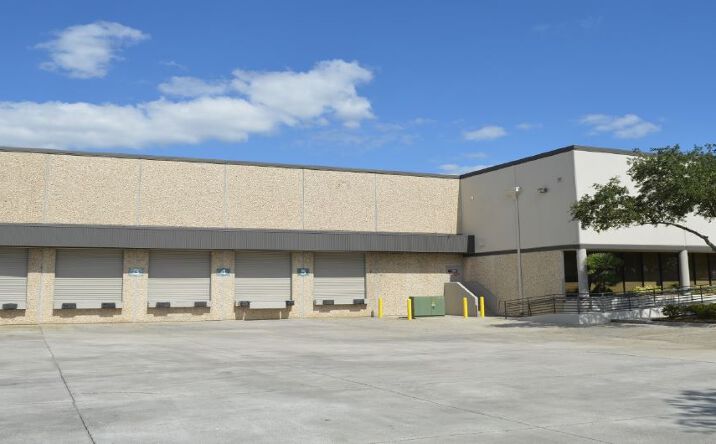 Pictures of Industrial property located at 8320 E Adamo Dr, Tampa, FL 33619 for lease - image #1