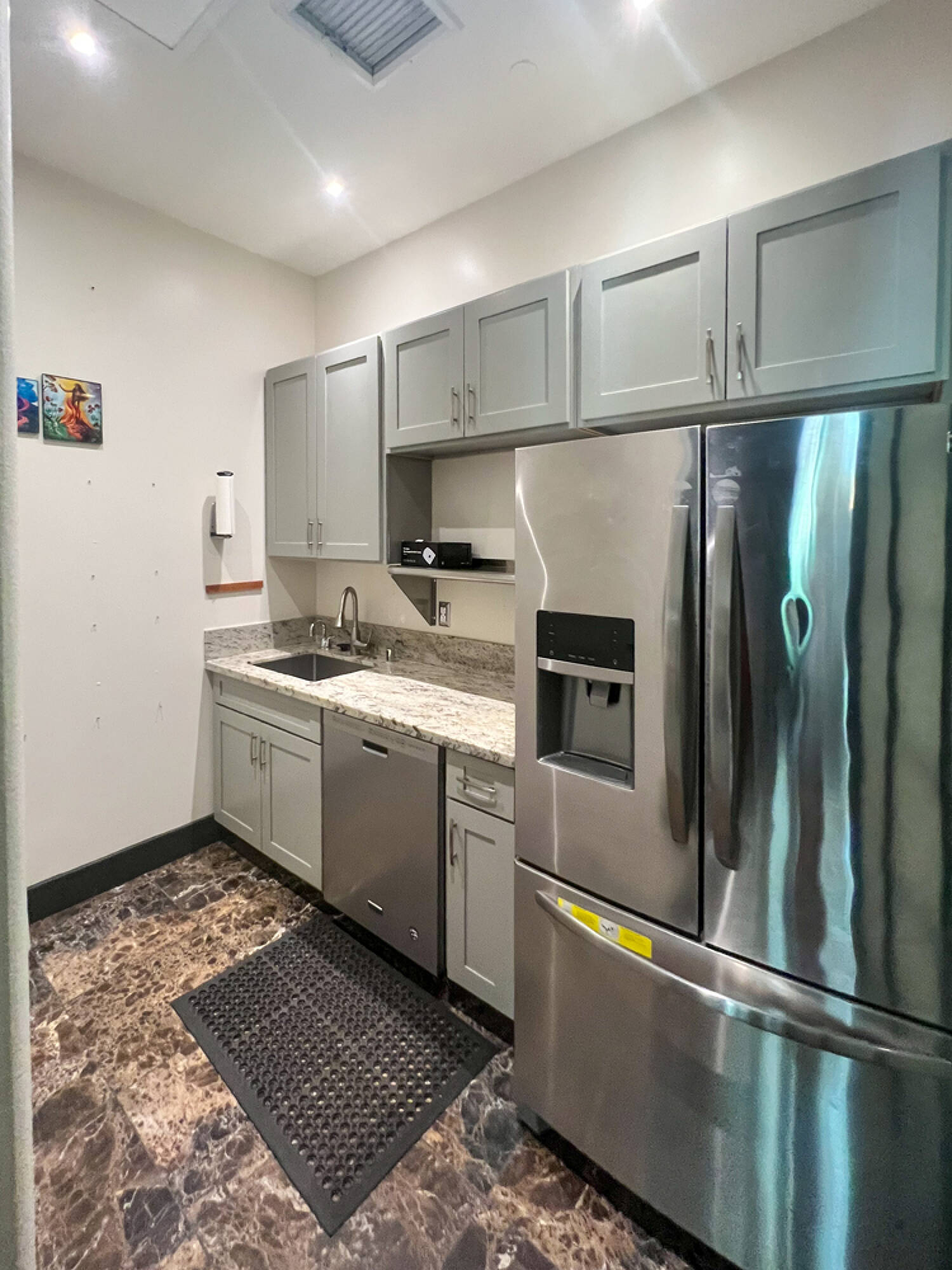 1290743
