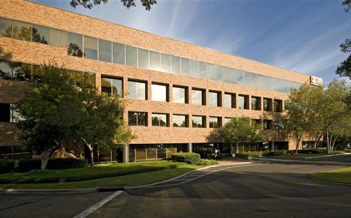Pictures of Office property located at 6360 I-55, Jackson, MS 39211 for lease - image #1
