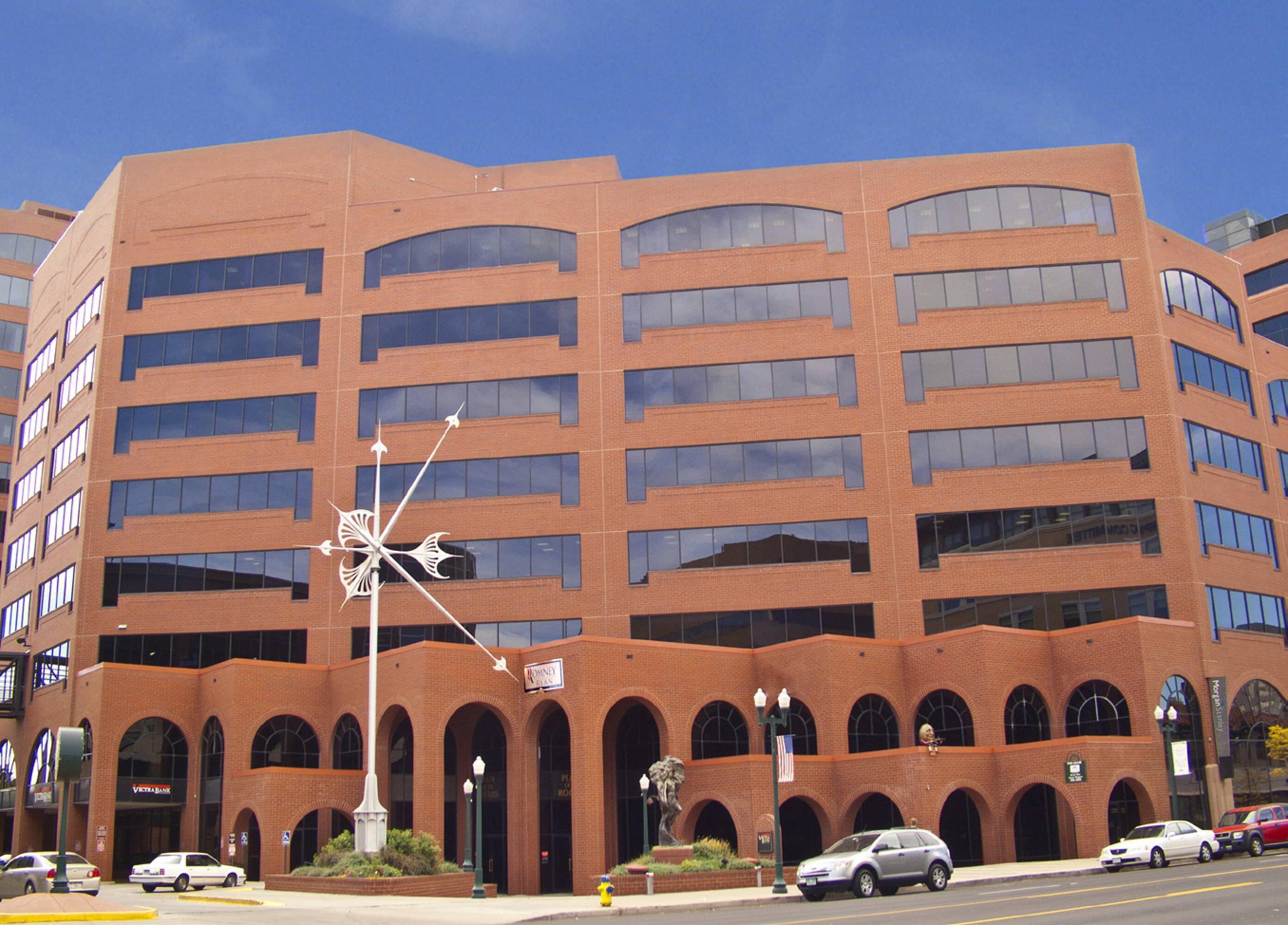 North Tower - 111 South Tejon Street