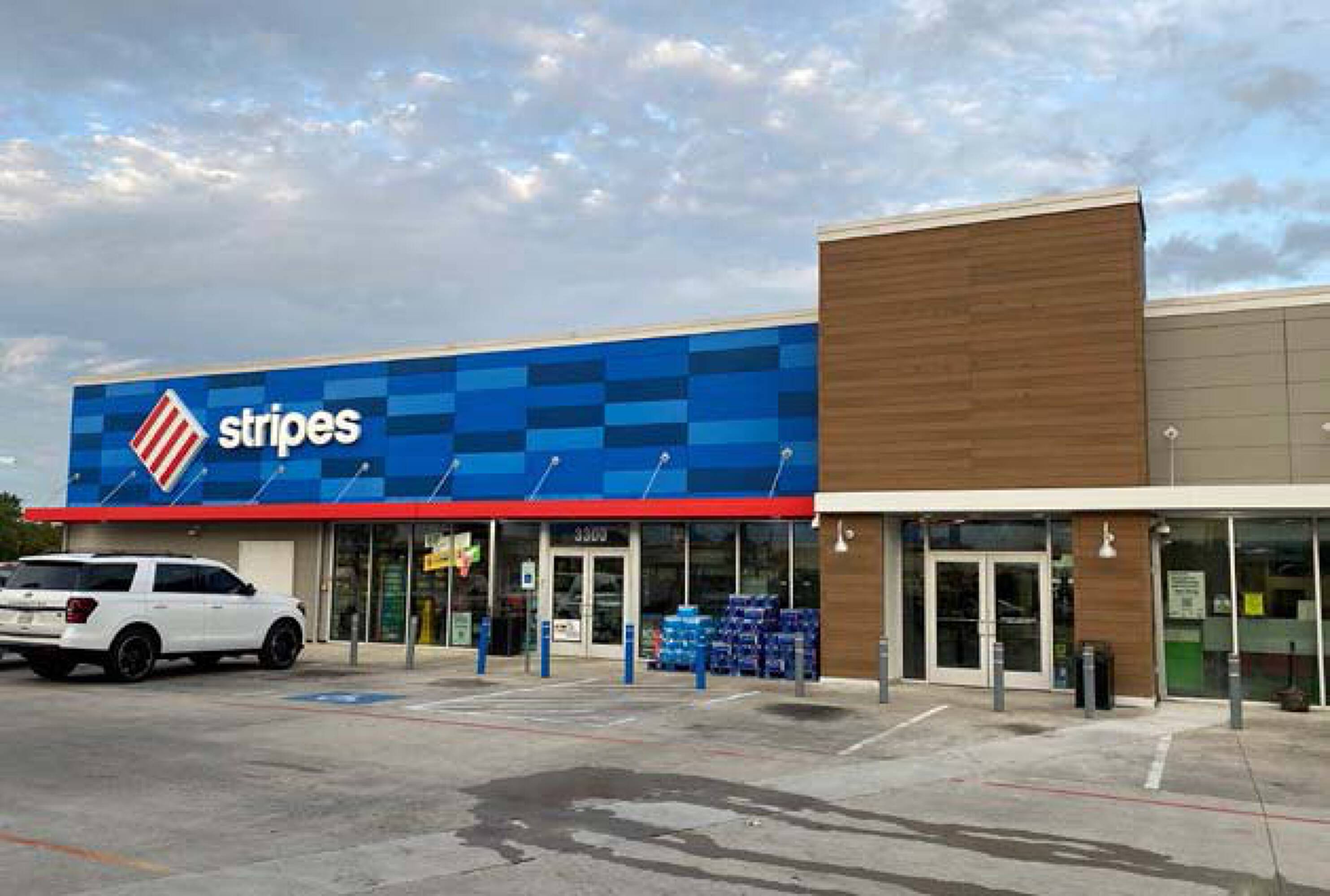 3300 Ambassador Caffery Parkway, Lafayette, LA 70506