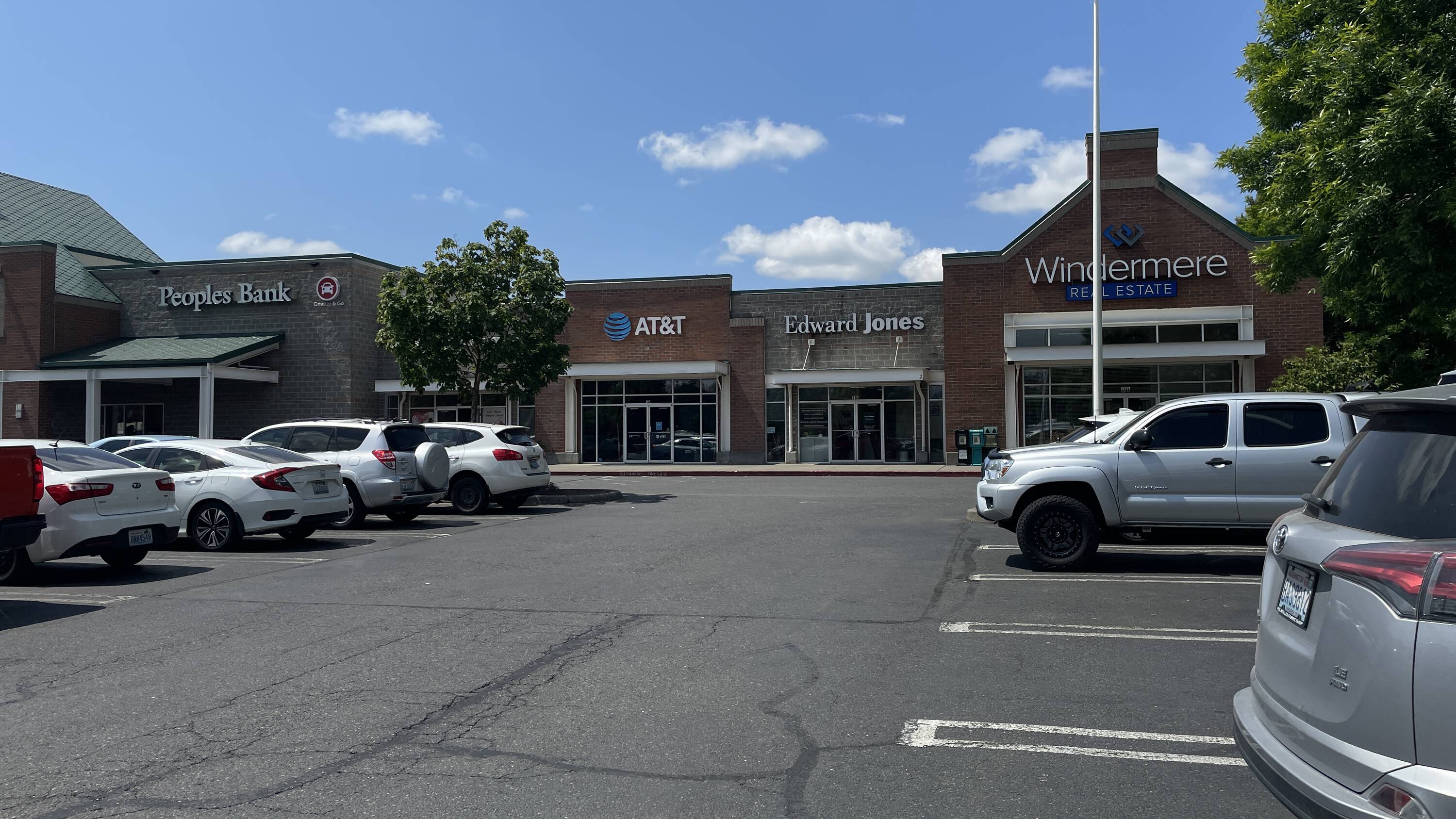 8071 Guide Meridian Rd, Lynden, WA 98264