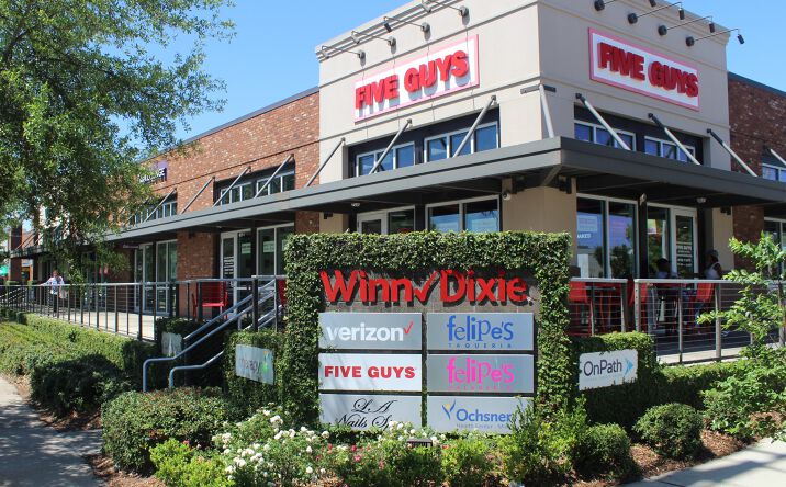 Pictures of Retail property located at 401 N Carrollton Ave, New Orleans, LA 70119 for lease - image #1