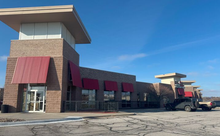 Pictures of Retail, Office property located at 14440 F St, Omaha, NE 68137 for lease - image #1