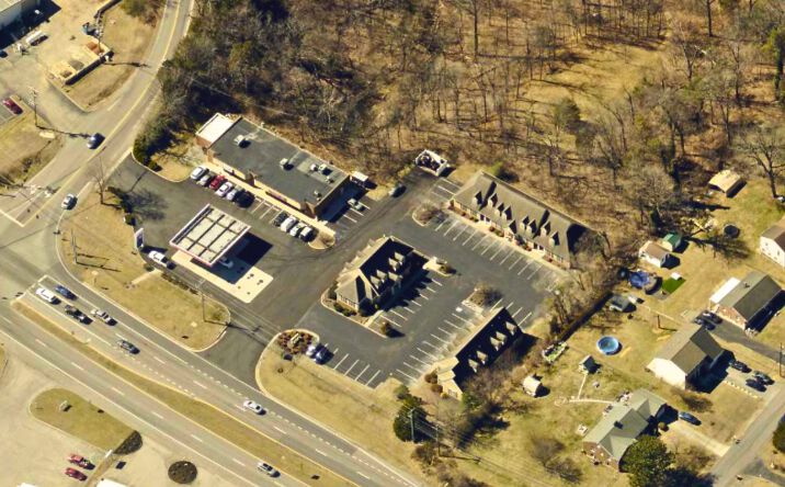 Pictures of Office property located at 5430 Peters Creek Road, Roanoke, VA 24019 for lease - image #1