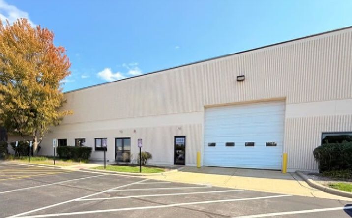 Pictures of Industrial property located at 440 Airport Rd, Elgin, IL 60123 for lease - image #1