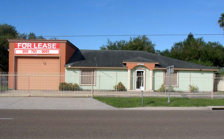 Pictures of Retail, Office, Special Purpose property located at 17745 W Expy 83, Harlingen, TX 78552 for lease - image #1