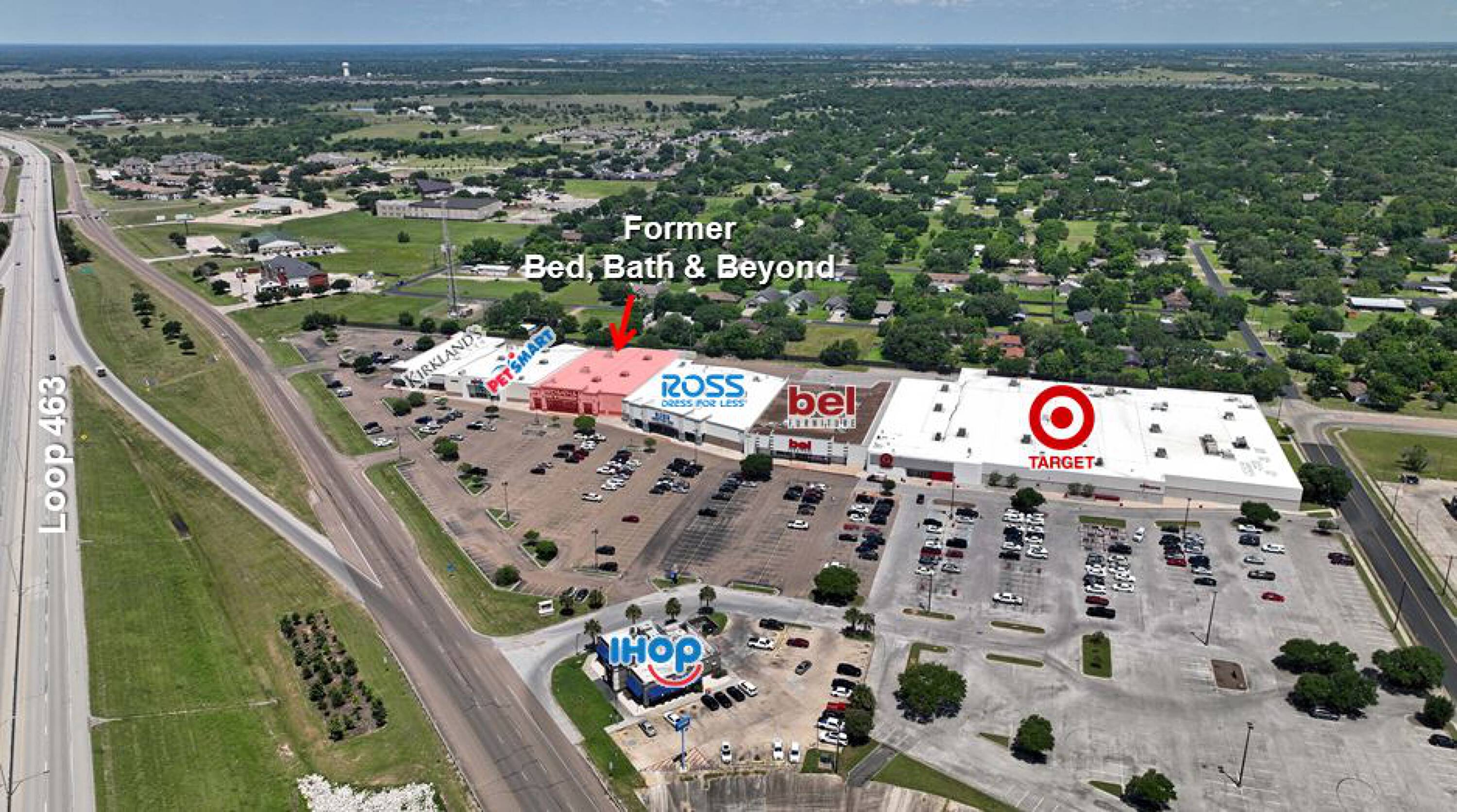 7808 NE Zac Lentz Pkwy, Victoria, TX 77904