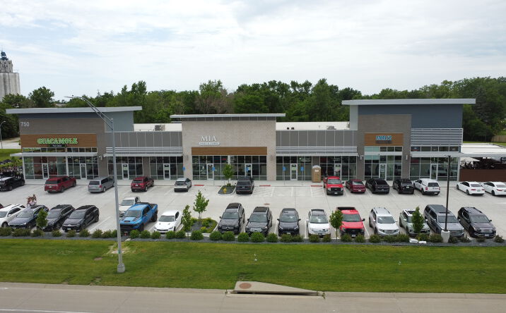 Pictures of Retail property located at 750 US-6, Waukee, IA 50263 for lease - image #1