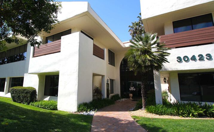 Pictures of Office property located at 30423 Canwood St, Agoura Hills, CA 91301 for lease - image #1