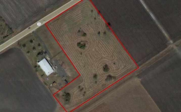 Pictures of Land property located at 11763 TX-35, Port Lavaca, TX 77979 for lease - image #1