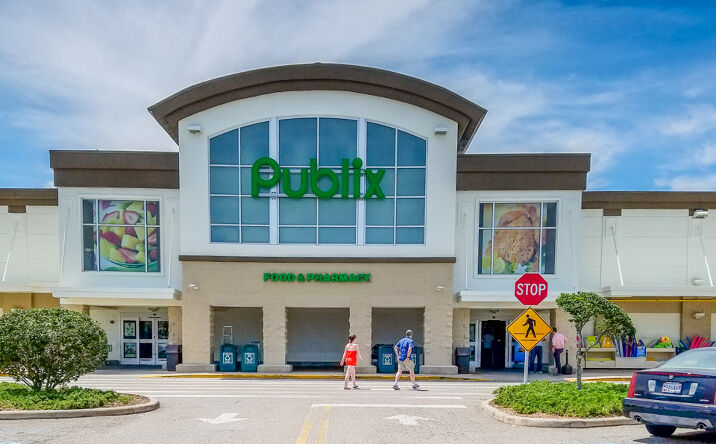 Pictures of Retail property located at 5645 N Atlantic Ave, Cocoa Beach, FL 32931 for lease - image #1