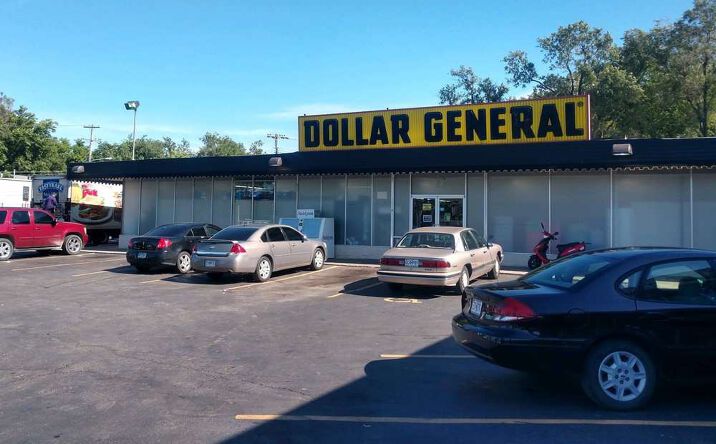 Pictures of Retail property located at 2422-2424 W Division Street, Springfield, MO 65802 for lease - image #1