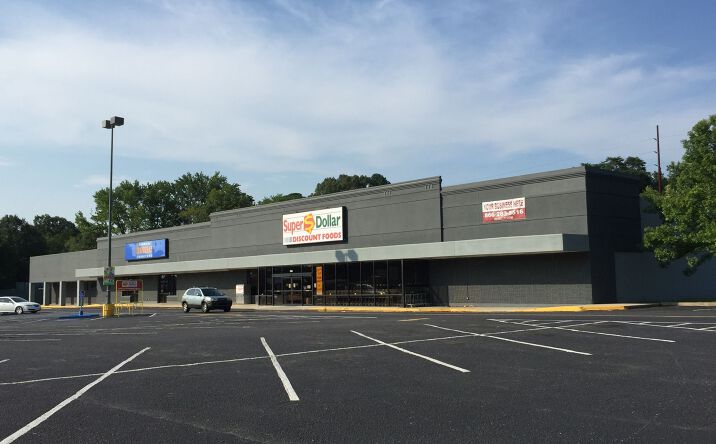 Pictures of Retail property located at 3980 Veteran Memorial Parkway, Adamsville, AL 35005 for lease - image #1