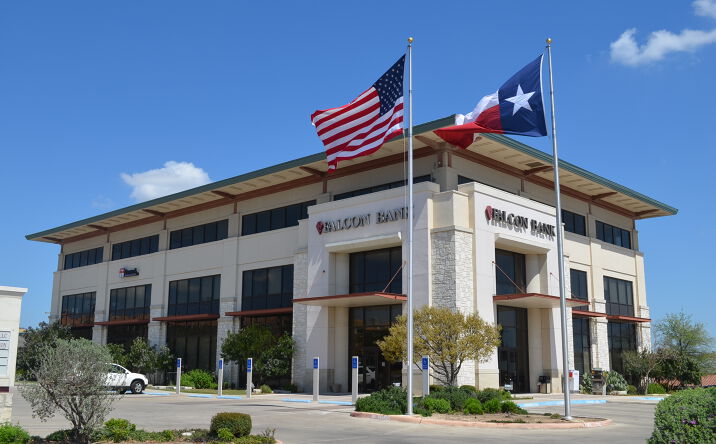 Pictures of Office property located at 19230 Stone Oak Pkwy, San Antonio, TX 78258 for lease - image #1