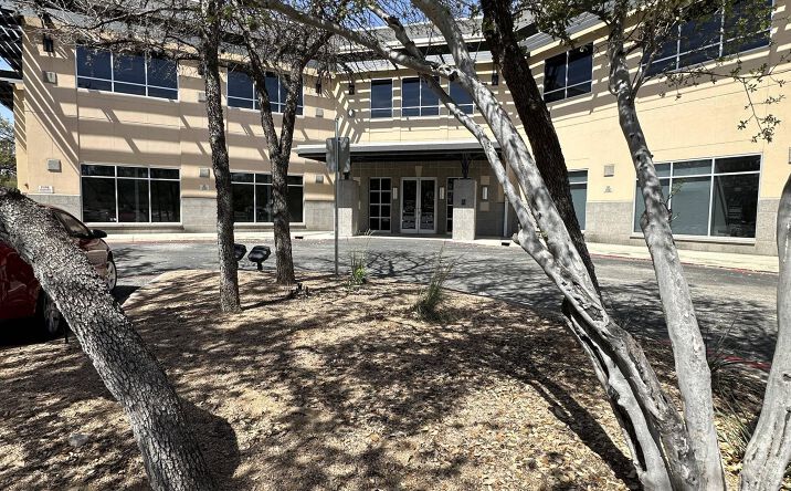 Pictures of Office property located at 8706 Fredericksburg Rd, San Antonio, TX 78240 for lease - image #1