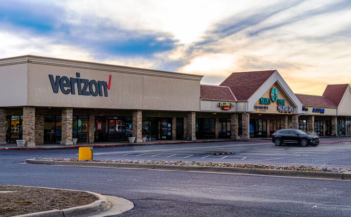 Pictures of Retail, Office property located at 7777 E 21st St N, Wichita, KS 67206 for lease - image #1