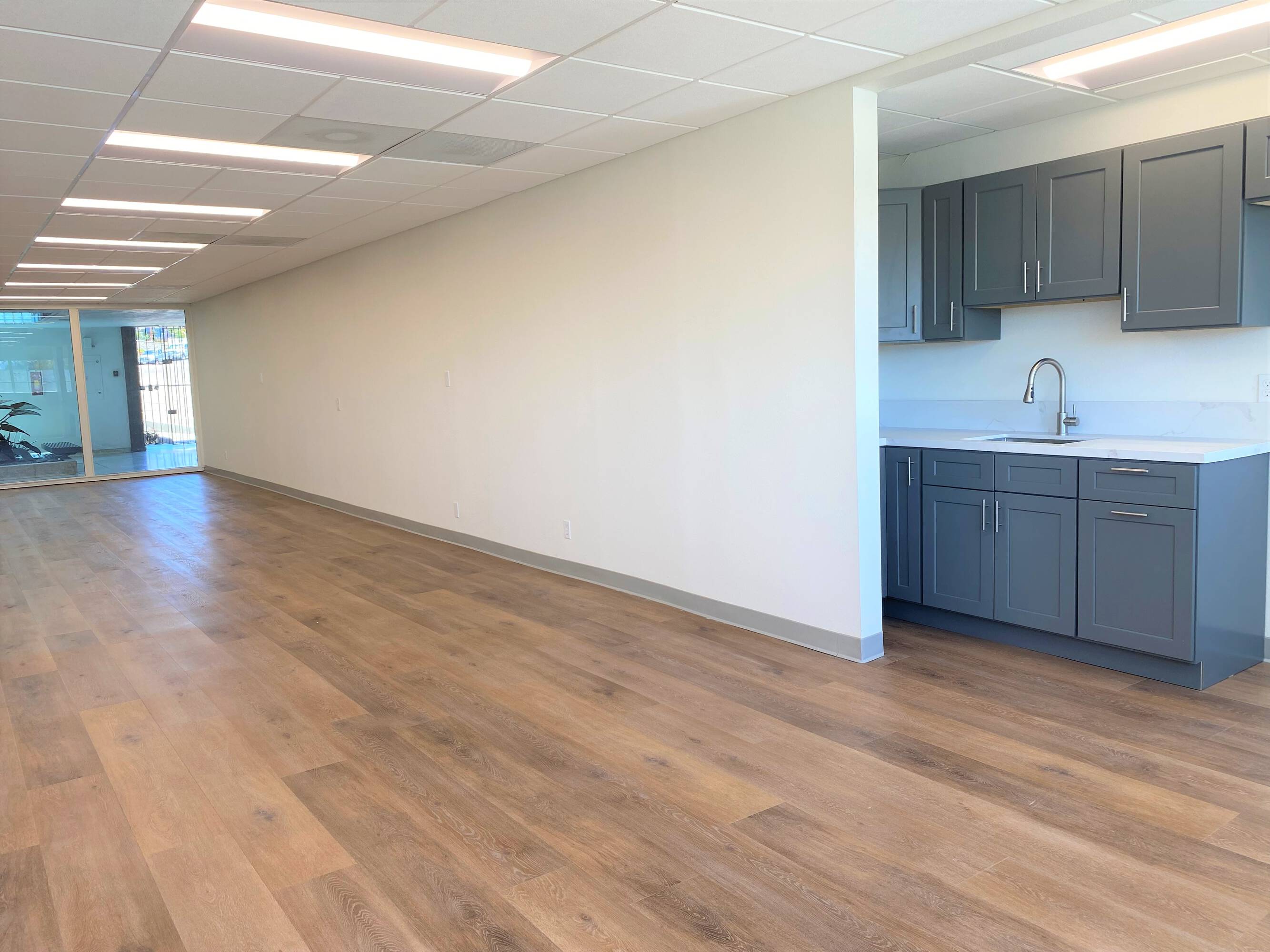 3065 Rosecrans Place, San Diego, CA 92110