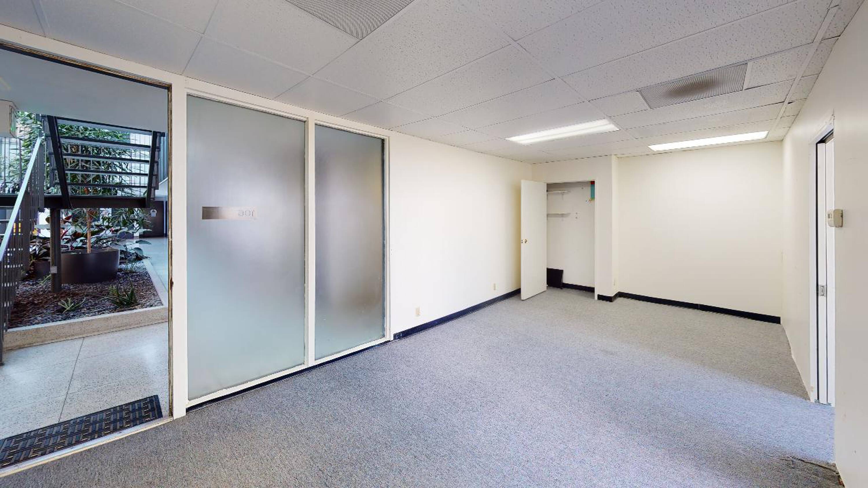 3065 Rosecrans Place, San Diego, CA 92110