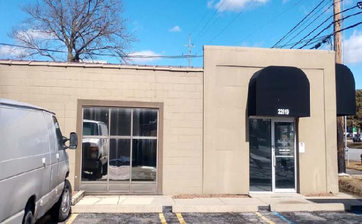 Pictures of Retail, Office property located at 22519 Telegraph Rd, Southfield, MI 48033 for lease - image #1