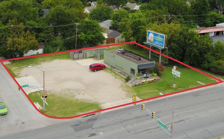 Pictures of Land property located at 2805 8th Ave, Fort Worth, TX 76110 for lease - image #1