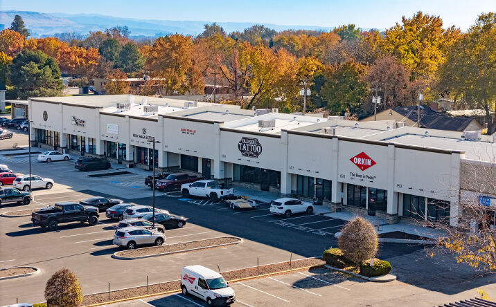 Pictures of Retail, Office property located at 6431 W Ustick Rd, Boise, ID 83704 for lease - image #1