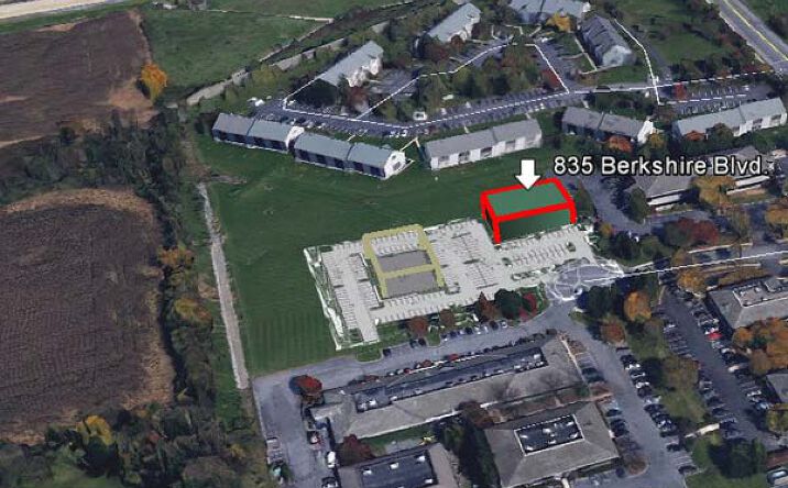 Pictures of Office property located at 835 Berkshire Blvd, Wyomissing, PA 19610 for lease - image #1