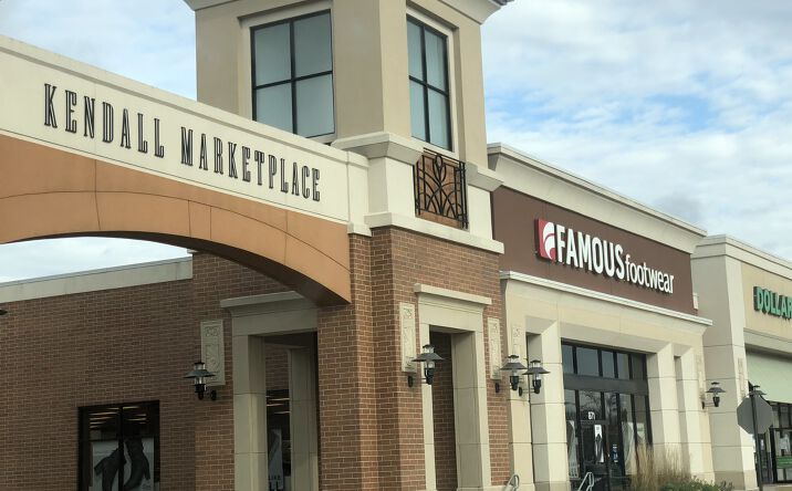 Pictures of Retail property located at 741 Erica Ln, Yorkville, IL 60560 for lease - image #1