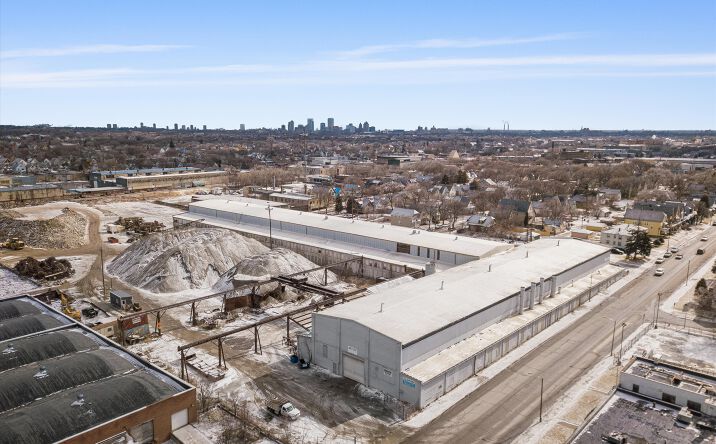 Pictures of Industrial property located at 3282 N 35th St, Milwaukee, WI 53216 for lease - image #1