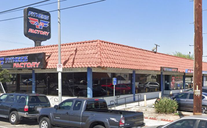 Pictures of Retail property located at 6736 Lankershim Blvd, North Hollywood, CA 91606 for lease - image #1