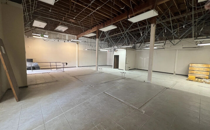 Pictures of Retail, Office property located at 1928 E Anaheim St, Long Beach, CA 90813 for lease - image #1