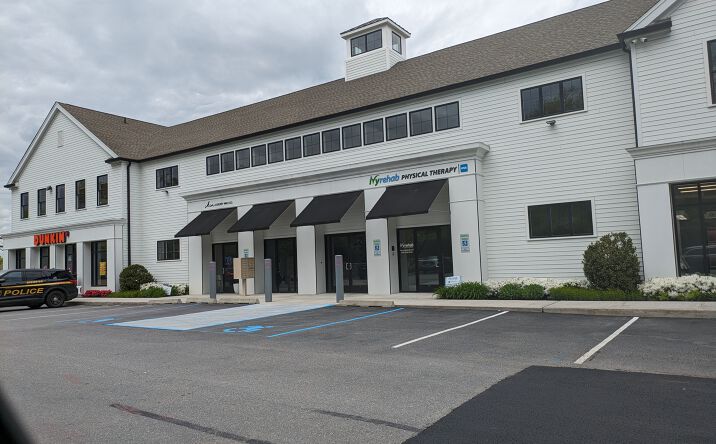 Pictures of Retail, Office property located at 2 Starr Ridge Rd, Brewster, NY 10509 for lease - image #1