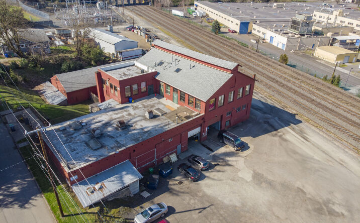 Pictures of Industrial property located at 55 NE Farragut St, Portland, OR 97211 for lease - image #1