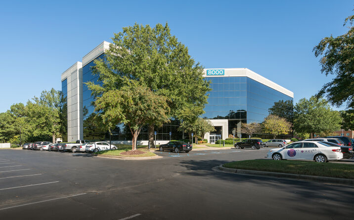 Pictures of Office property located at 8000 Centerview Pkwy, Memphis, TN 38018 for lease - image #1