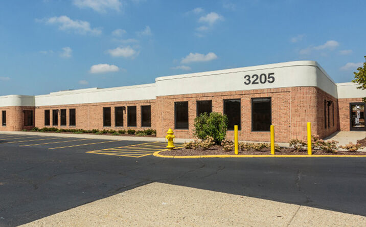 Pictures of Office property located at 3205 N Wilke Rd, Arlington Heights, IL 60004 for lease - image #1