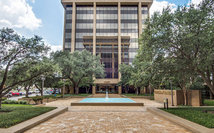 Pictures of Office property located at 13601 Preston Rd, Dallas, TX 75240 for lease - image #1