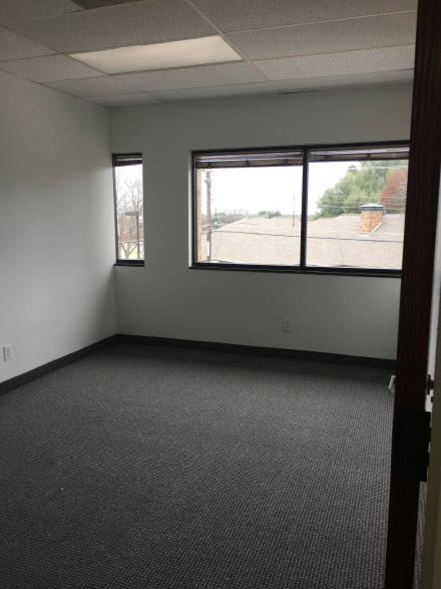 9304 Forest Ln, Dallas, TX 75243