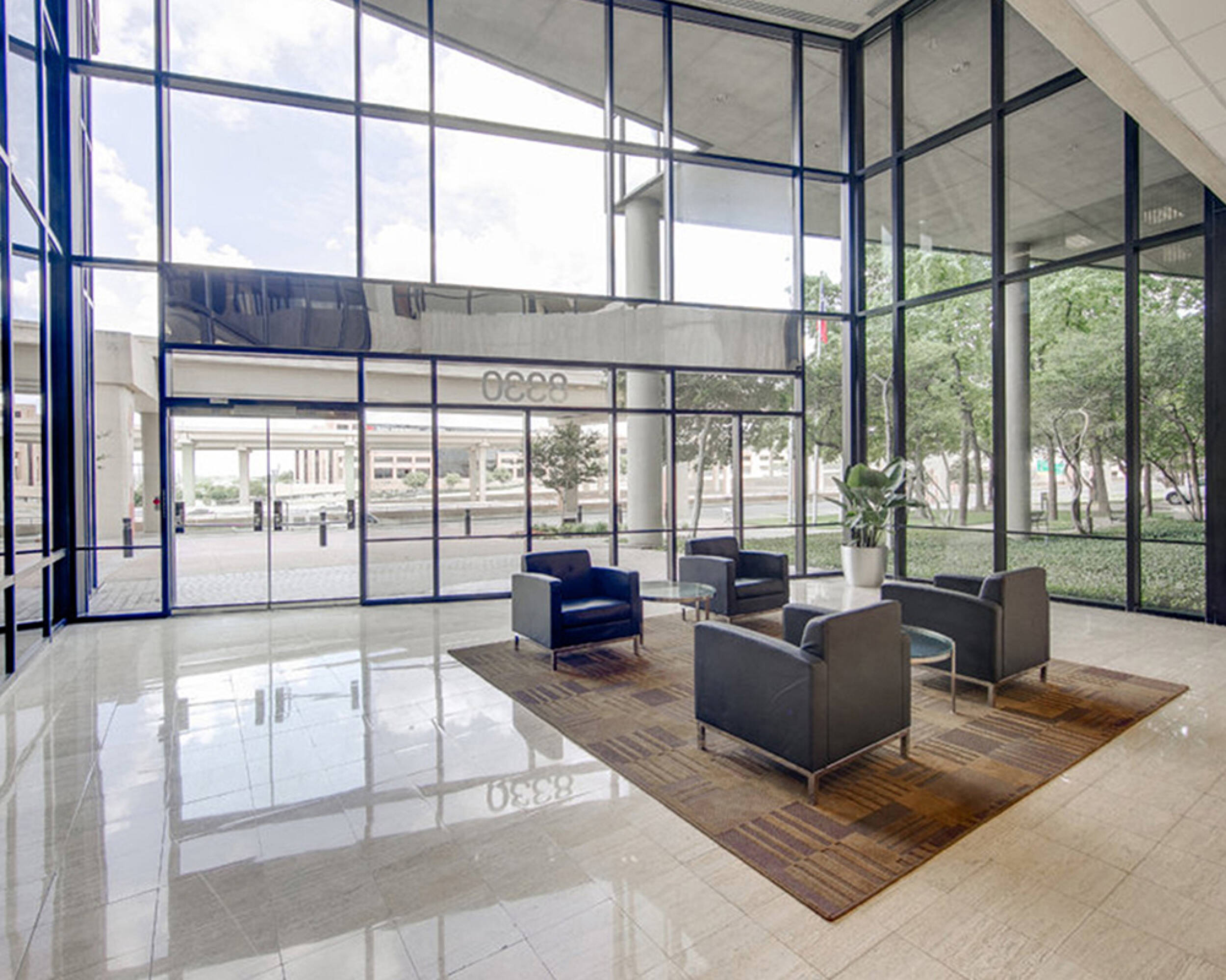 6820 Lyndon B Johnson Freeway - ursrog1