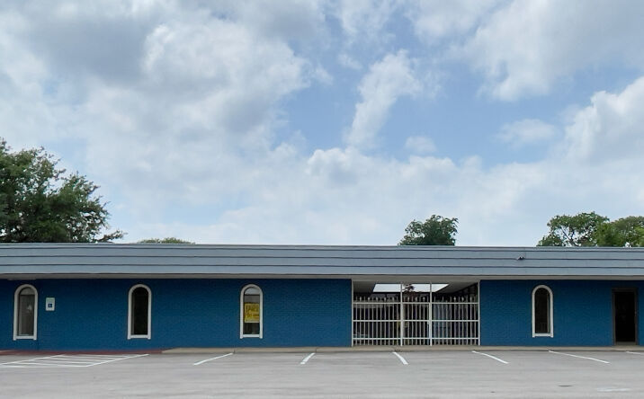 Pictures of Retail property located at 415 E Bolt St, Fort Worth, TX 76110 for lease - image #1