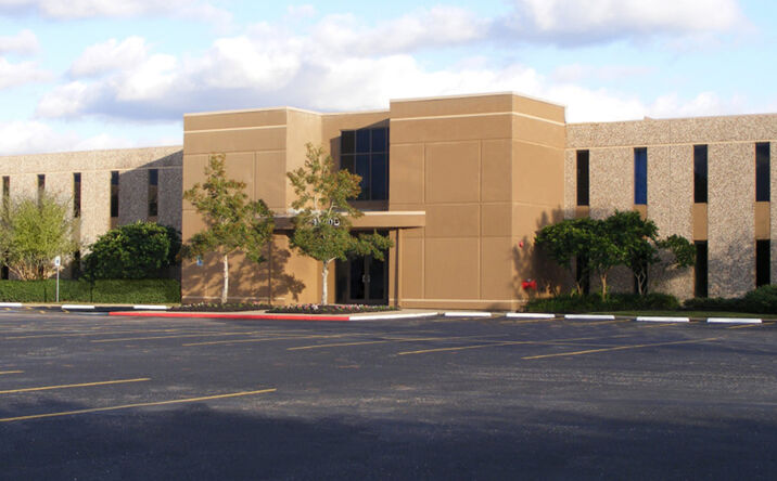 Pictures of Office property located at 1300 Bay Area Blvd, Houston, TX 77058 for lease - image #1