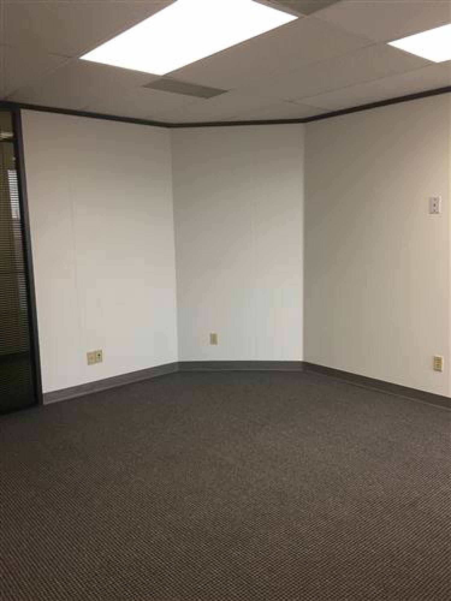 Identogo 3262 S Loop W Houston Tx 77025 05 - qwicdr9