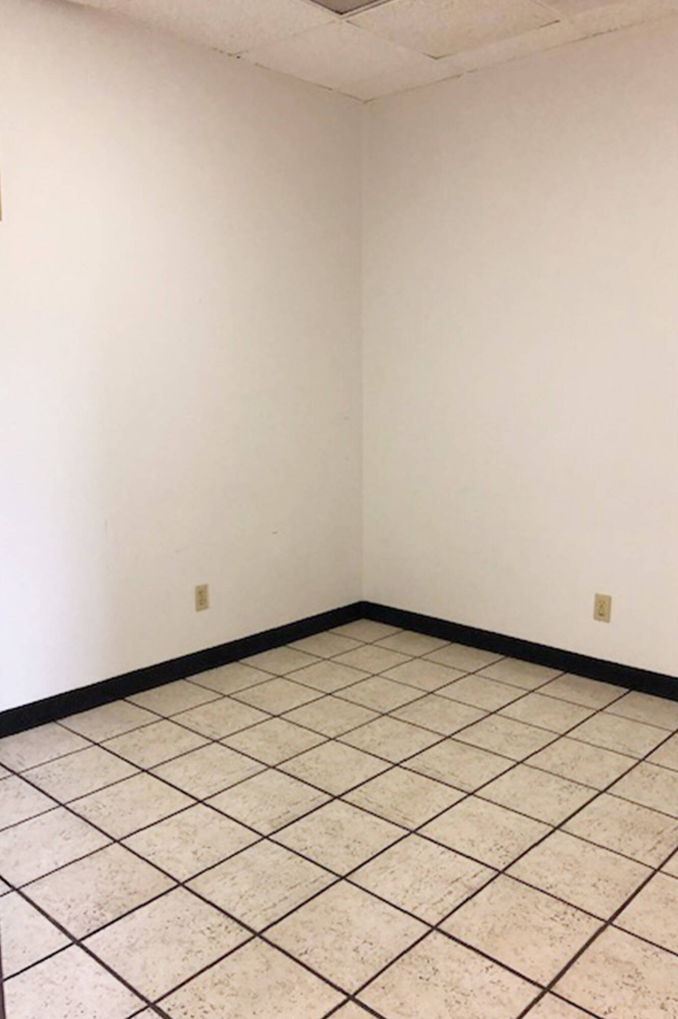 244275
