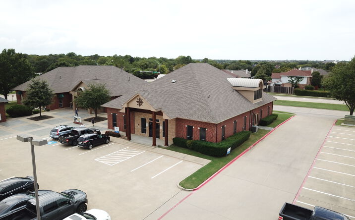 Pictures of Office property located at 579 N Valley Pkwy, Lewisville, TX 75067 for lease - image #1