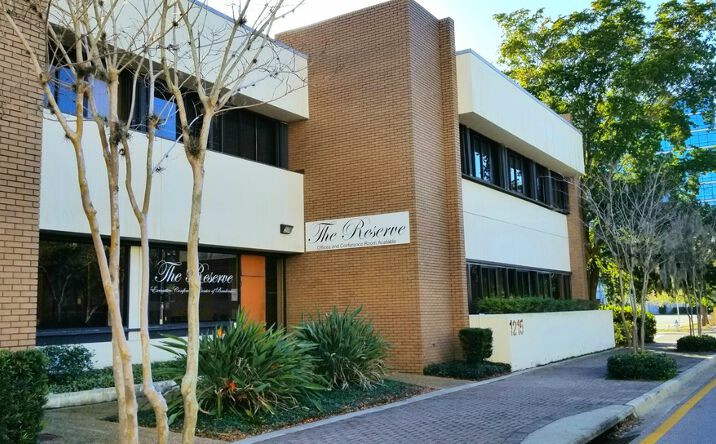 Pictures of Office property located at 1215 Manatee Ave W, Bradenton, FL 34205 for lease - image #1