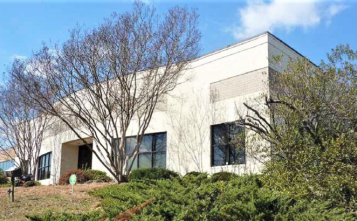 Pictures of Industrial property located at 1912 Cross Beam Dr, Charlotte, NC 28217 for lease - image #1