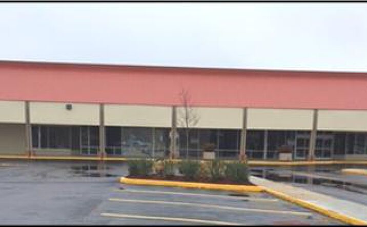 Pictures of Retail property located at 1809 Watson Blvd, Warner Robins, GA 31093 for lease - image #1