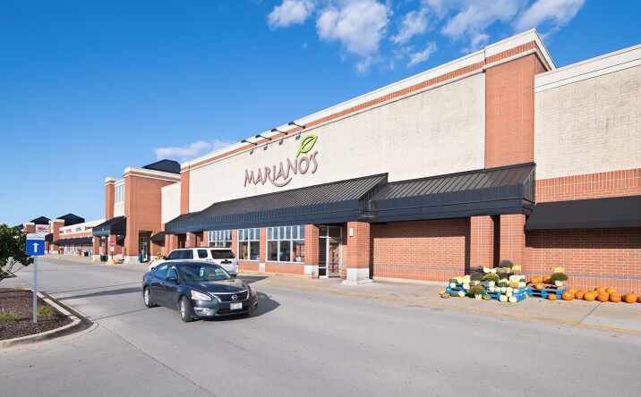 Pictures of Retail, Restaurant property located at 994 Brook Forest Avenue, Shorewood, IL 60404 for lease - image #1
