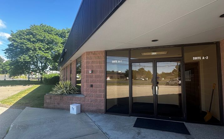 Pictures of Office property located at 1084 Cromwell Ave, Rocky Hill, CT 06067 for lease - image #1