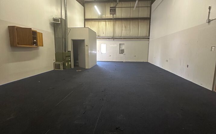 Pictures of Industrial, Office property located at 92 Weston St, Hartford, CT 06120 for lease - image #1